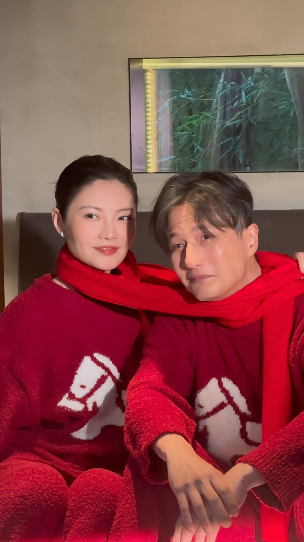 「最型星二代」低調完婚曬婚照報喜！8年情修成正果終於結婚：我們很感恩