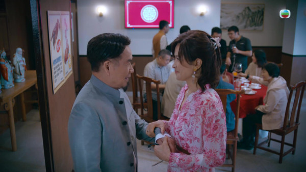 臥底嬌娃結局｜邵美琪公主裝逆齡20年！一秒變面晒神級演技 網民封港版狄美摩亞