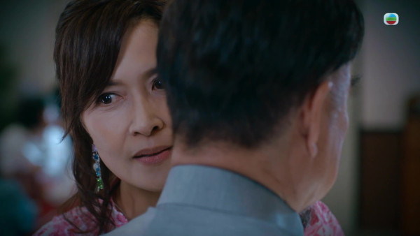 臥底嬌娃結局｜邵美琪公主裝逆齡20年！一秒變面晒神級演技 網民封港版狄美摩亞