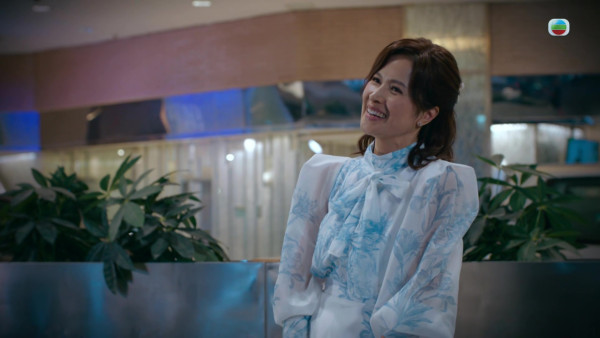 臥底嬌娃結局｜邵美琪公主裝逆齡20年！一秒變面晒神級演技 網民封港版狄美摩亞