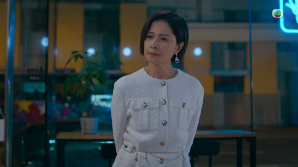 臥底嬌娃結局｜邵美琪公主裝逆齡20年！一秒變面晒神級演技 網民封港版狄美摩亞