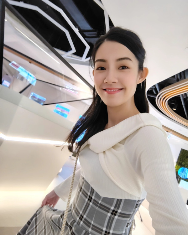 37歲女藝人驚爆秘密完約TVB！IG宣佈二度離巢：離開差不多一年