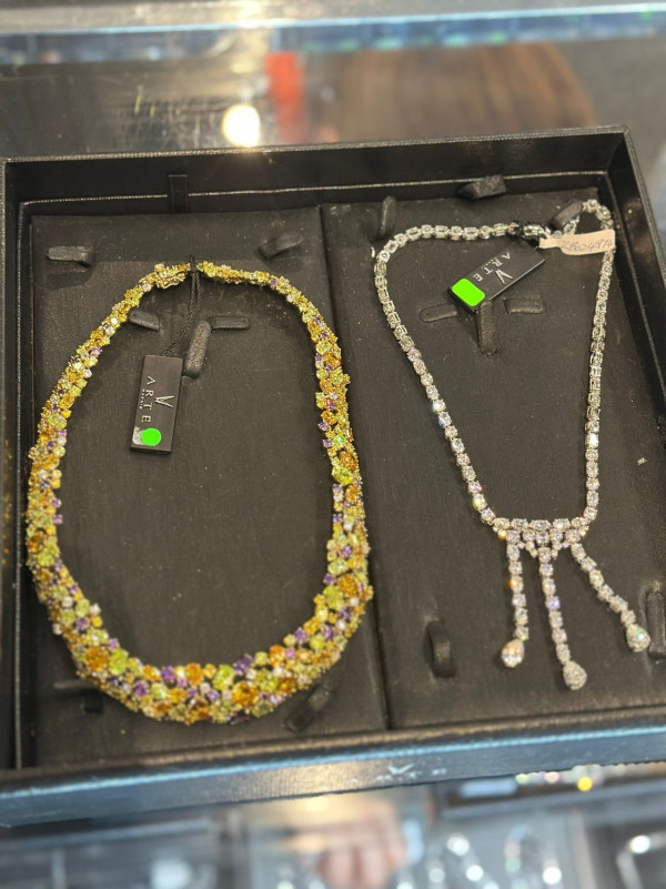 銅鑼灣時代廣場名牌開倉低至1折！男女裝/休閒鞋/手袋/首飾$100起！COACH／AMERICAN TOURISTER／RICCINI