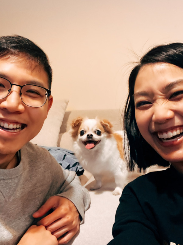 人妻星二代拍拖9周年紀念罕有瘋狂放閃 晒圈外老公合照揭婚姻保鮮秘訣