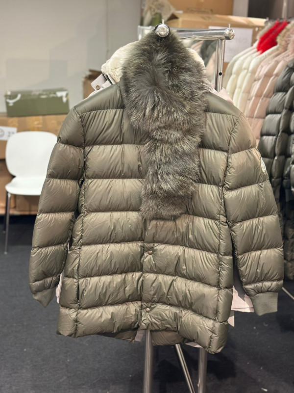 銅鑼灣時代廣場名牌開倉低至1折！男女裝/休閒鞋/手袋/首飾$100起！COACH／AMERICAN TOURISTER／RICCINI