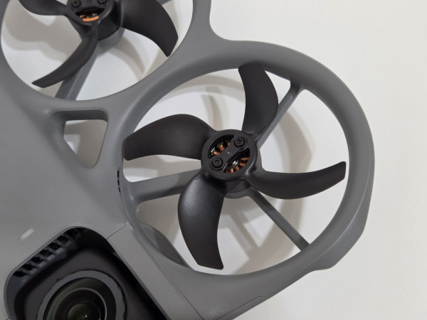 DJI Avata 360 8K HDR 全景航拍機實測！一次飛行提取無限視角‧新手也可拍出大師級運鏡！