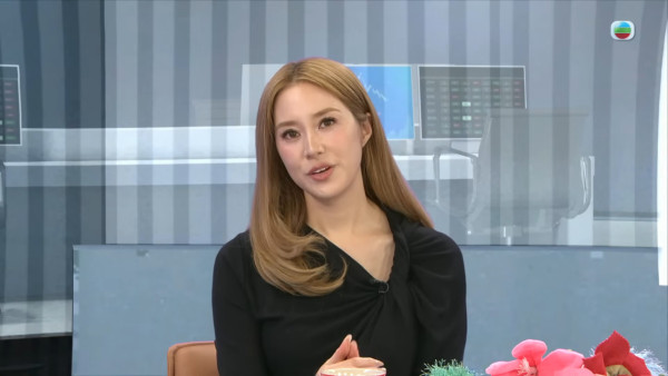 徐子淇激罕露面現身TVB亮相節目！明珠台全英文受訪水準驚艷網民