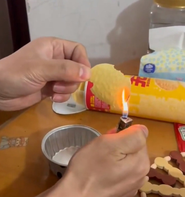 薯片暗藏油脂炸彈!網民火燒實測狂滴油嘆「天塌了」 專家揭致肥真相