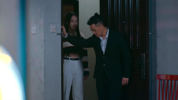 臥底嬌娃｜豬皮關曜儁現實猛料起底係「寵妻狂魔」 身兼三職獲封絕世顧家好男人