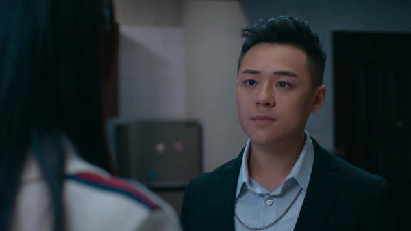 臥底嬌娃｜豬皮關曜儁現實猛料起底係「寵妻狂魔」 身兼三職獲封絕世顧家好男人