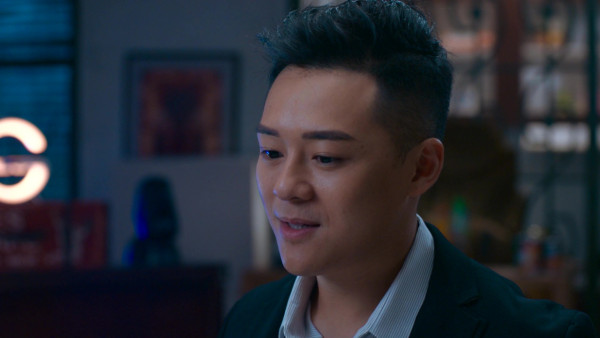 臥底嬌娃｜豬皮關曜儁現實猛料起底係「寵妻狂魔」 身兼三職獲封絕世顧家好男人