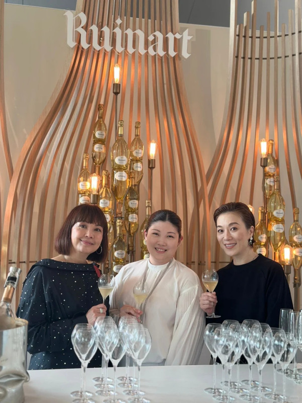 57歲張可頤患病休養半年首度現身 激罕露面曝浮腫狀態引發健康憂慮