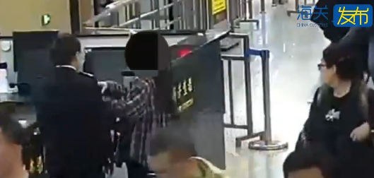 連假北上注意!女子背包藏59隻活寄居蟹闖拱北口岸被截 海關籲過關勿帶活體動物