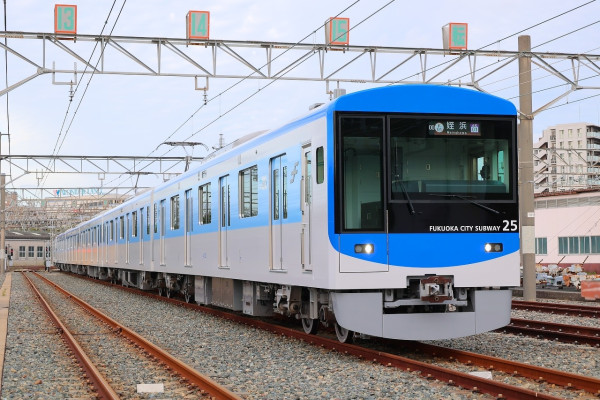 福岡自由行必睇｜地鐵引入信用卡感應支付！設「每日車費上限」任搭免買一日券 