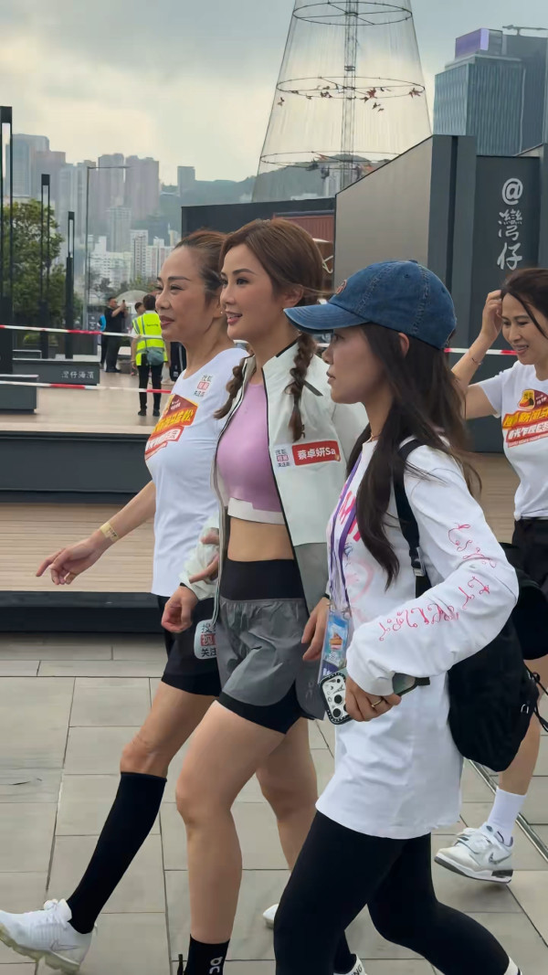 阿Sa蔡卓妍生圖驚見真實容貌臉部浮腫！童顏崩壞惹網民質疑：好似陳松伶