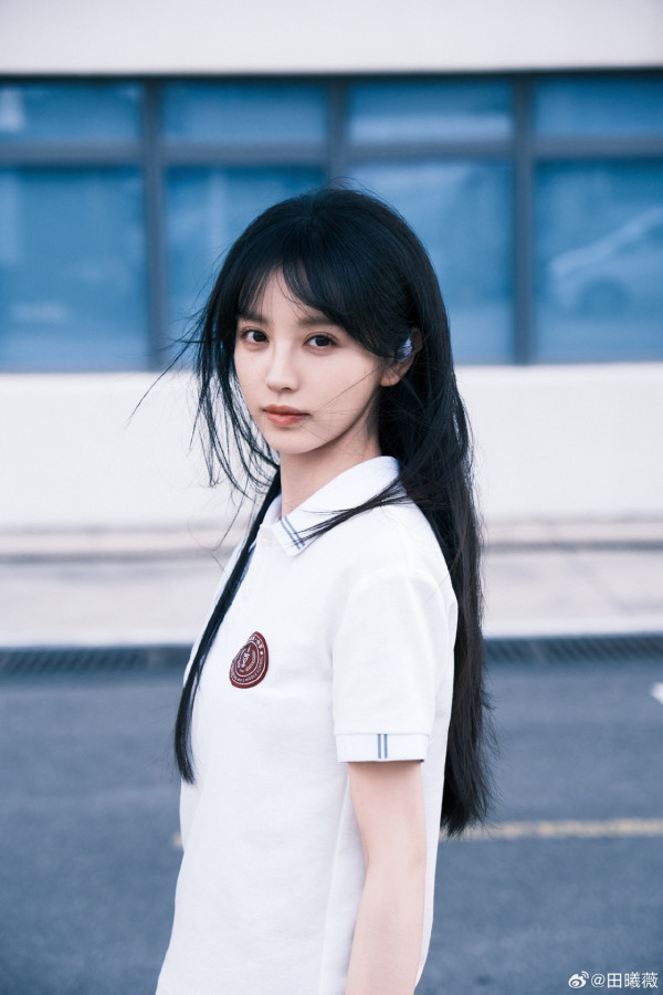 逐玉女主角是誰？田曦薇憑「殺豬女」爆紅！甜妹小花起底  與賴偉明緋聞最轟烈