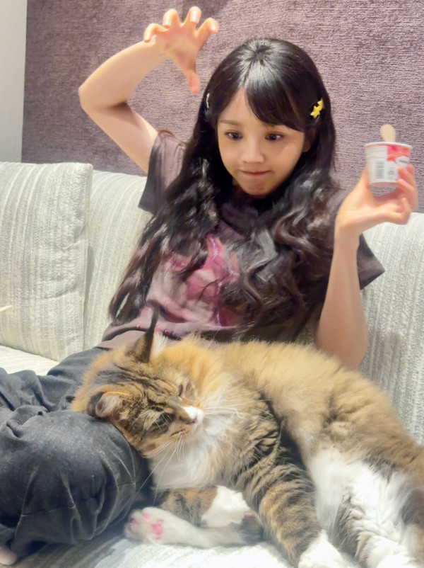 逐玉女主角是誰？田曦薇憑「殺豬女」爆紅！甜妹小花起底  與賴偉明緋聞最轟烈