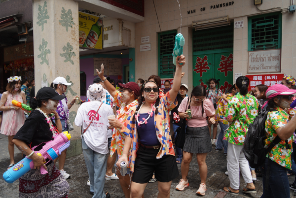 九龍城潑水節(圖片來源︰HKET)