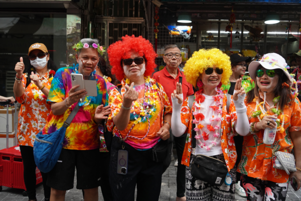 九龍城潑水節(圖片來源︰HKET)