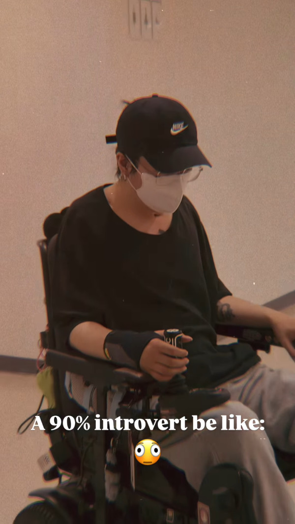 阿Mo最新消息｜阿Mo首度公開自駕電動輪椅影片 苦練11星期靈活進退自如