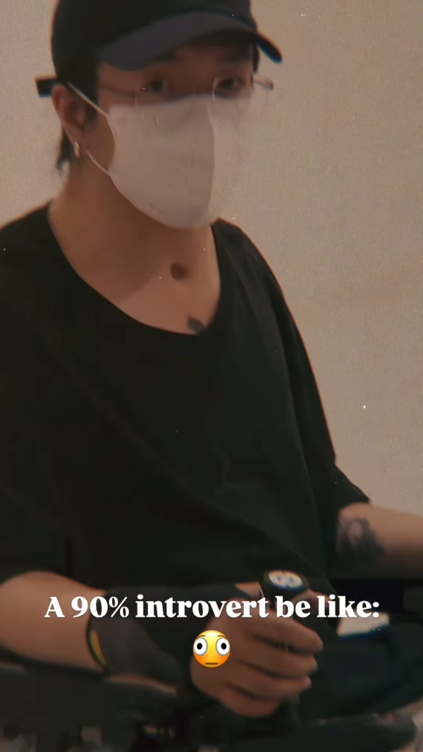 阿Mo最新消息｜阿Mo首度公開自駕電動輪椅影片 苦練11星期靈活進退自如