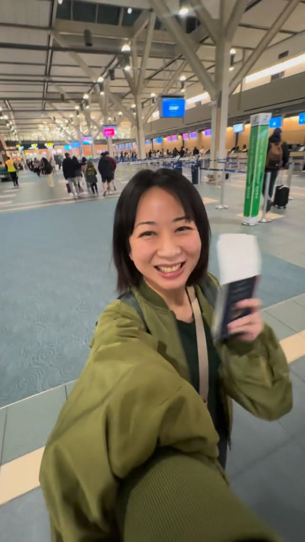 離巢女星移民後首度返港第二日即遇不幸 奶奶突發中風急送院搶救：佢好叻