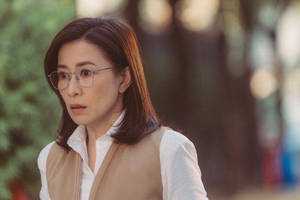 正義女神|佘詩曼入行近30年首演法官!拍到「自閉」拒溝通 戲裡戲外變寡言