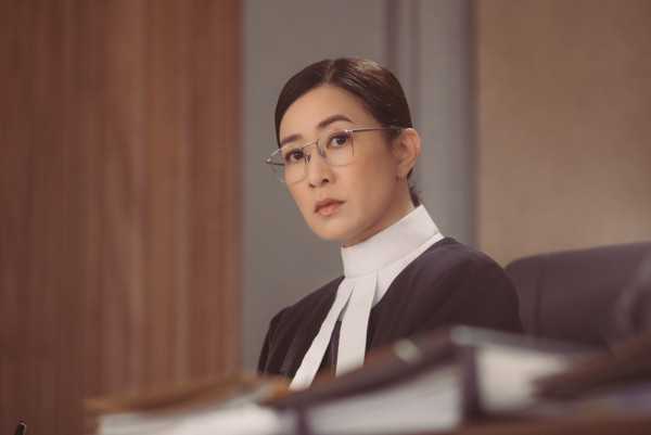 正義女神｜佘詩曼入行近30年首演法官！拍到「自閉」拒溝通 戲裡戲外變寡言