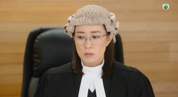 正義女神｜佘詩曼搣甩Man姐味晒神級演技剛柔並重 首播即被一致睇好五度封視后