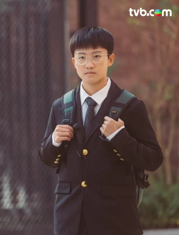 正義女神演員|「高成彬」劉倬昕反串爆紅!背景起底26歲港大學霸犯罪學碩士