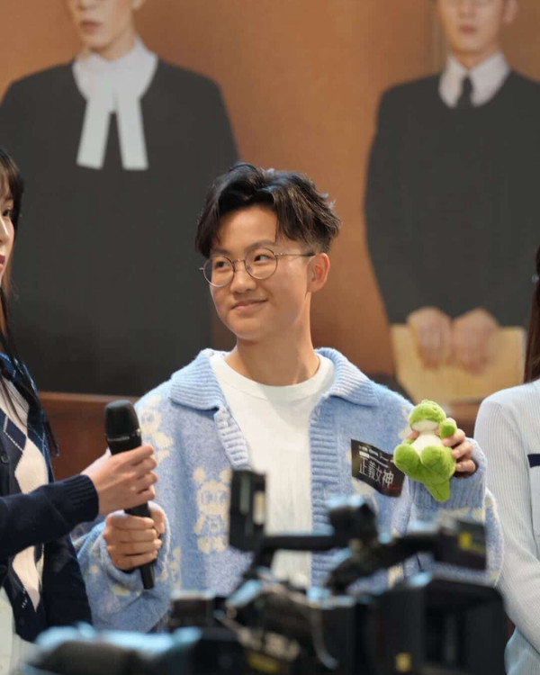 正義女神演員｜「高成彬」劉倬昕反串爆紅！背景起底26歲港大學霸犯罪學碩士