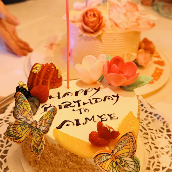 玩具大王新抱汪圓圓低調多年激罕露面！三年抱三40歲防腐級美貌狀態驚人