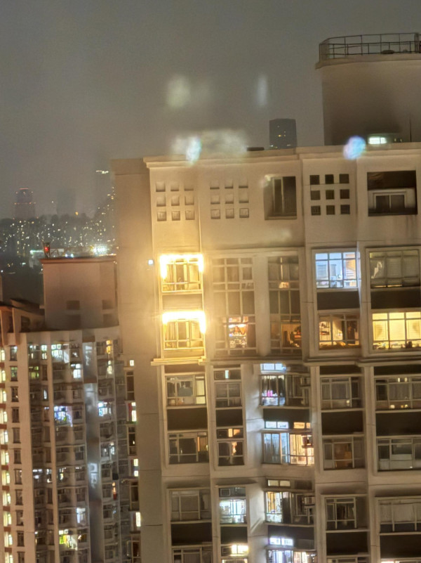 對面屋深夜光到「似火燭」天水圍街坊崩潰 網民教3招反擊：向呢個部門投訴