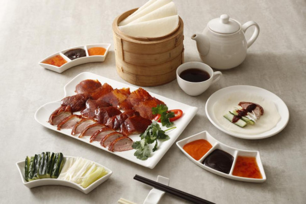 兩大連鎖酒樓$133快閃抵食優惠！片皮鴨兩食／脆皮燒雞＋芝士海蝦烏冬／小菜套餐$66.5份 (1招搶購優惠)