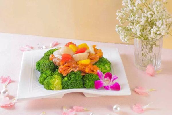 兩大連鎖酒樓$133快閃抵食優惠！片皮鴨兩食／脆皮燒雞＋芝士海蝦烏冬／小菜套餐$66.5份 (1招搶購優惠)