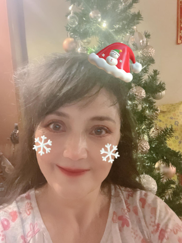 李家鼎前妻施明離世享年74歲 傳因肺炎搶救無效 兒子李泳漢悲痛證實噩耗