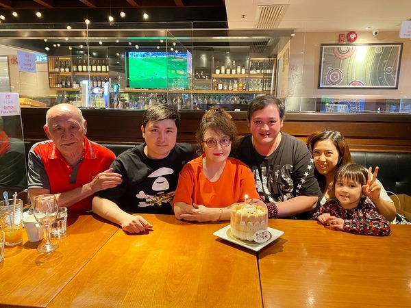 施明逝世｜晚年家庭風波母子關係破裂成遺憾 曾缺席幼子李泳豪婚禮關係鬧僵