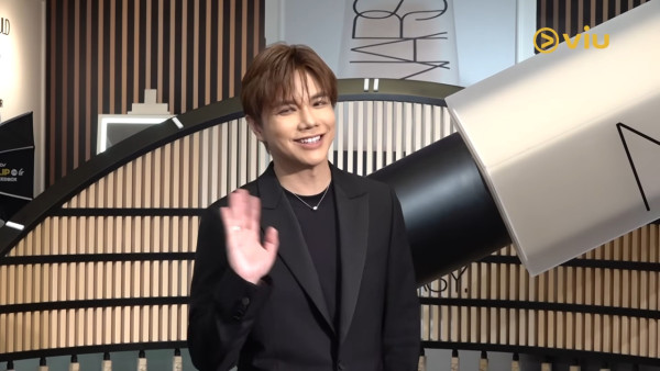 張敬軒韓國遇驚險意外險奪命 現場畫面曝光巨型棚架壓毀座駕