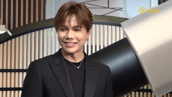 張敬軒韓國遇驚險意外險奪命 現場畫面曝光巨型棚架壓毀座駕