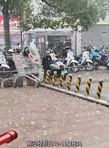 港人北上長假當心!極端「颮線」橫掃廣東 12級狂風破壞力僅次龍捲風