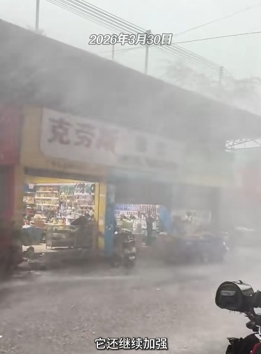 港人北上長假當心！極端「颮線」橫掃廣東 12級狂風破壞力僅次龍捲風