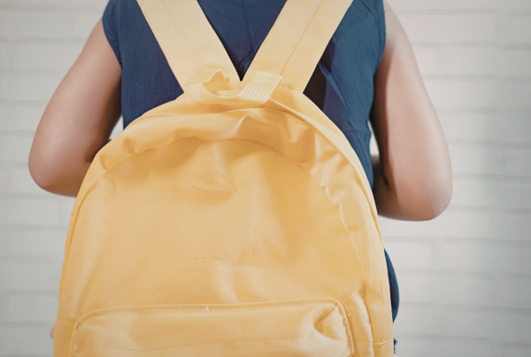 內地女列香港6大怪！嫌細聲講嘢惹眾怒 港人反擊揭真相：冷氣極凍為保命