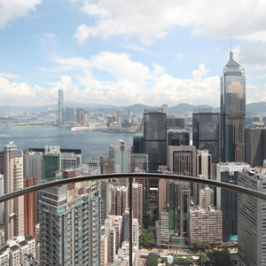 港人分享香港隱藏免費觀光電梯！俯瞰整個維港靚景！網民大讚︰好靚啊