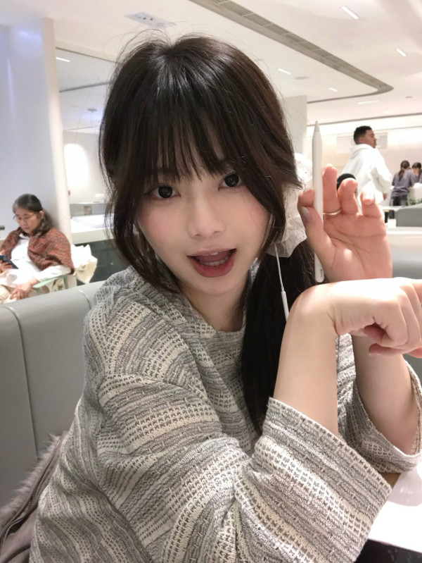 TVB「最美童星」全新短髮形象大突破！新髮型氣質判若兩人竟撞樣林明楨