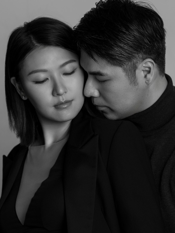 星二代男藝人IG晒老婆大肚相報喜 陀B近8個月臨盤在即：boy or girl？