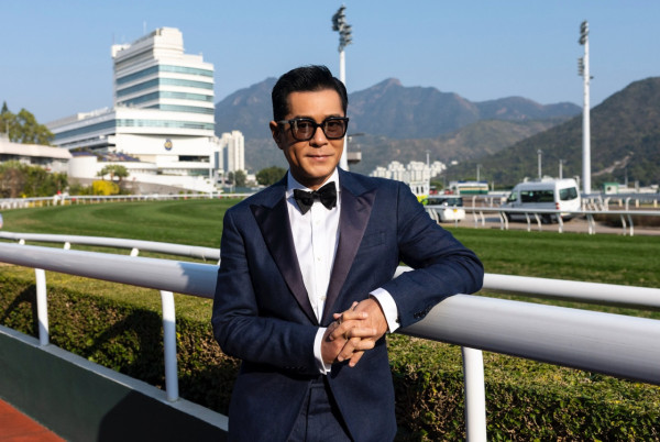 古天樂震撼宣佈時隔23年回歸樂壇！4.1愚人節再推全新快歌《世紀大騙局》