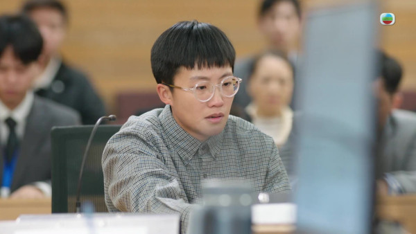 正義女神|劉倬昕恐怖眼鏡造型其實有原因!監製下令「長期壓聲」反串演男生