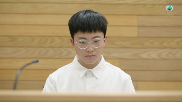 正義女神｜劉倬昕恐怖眼鏡造型其實有原因！監製下令「長期壓聲」反串演男生