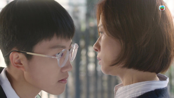 正義女神|劉倬昕恐怖眼鏡造型其實有原因!監製下令「長期壓聲」反串演男生