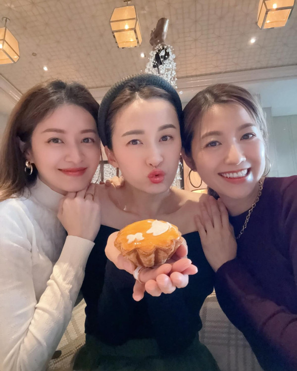 陳自瑤突然被飛出閨蜜團姐妹情疑生變？一舉動被揭與徐淑敏沈卓盈真實關係